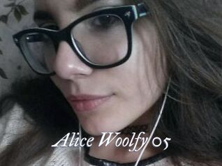 Alice_Woolfy_05