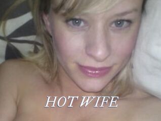 HOT_WIFE