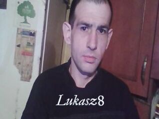 Lukasz8